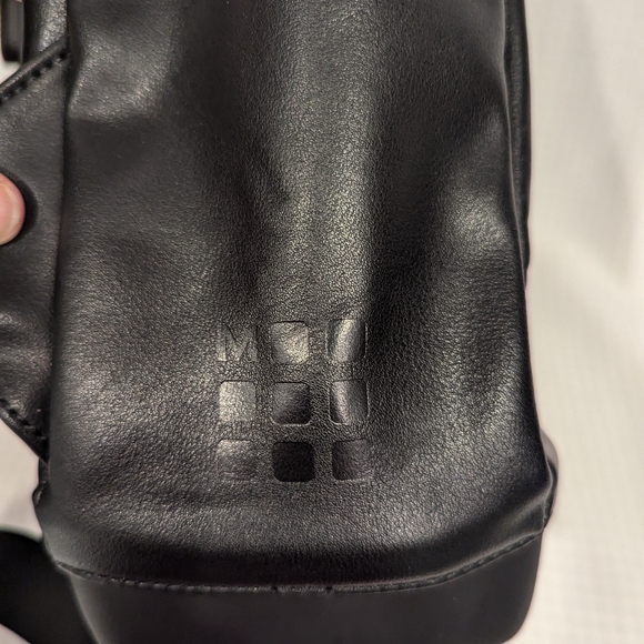 Moleskine Classic Backpack 100% Polyurethane Heisman Logo - Picture 4 of 10